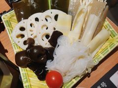小拼盘蔬菜-鱼酷活鱼烤鱼(南开大悦城店)
