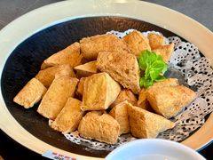 油炸臭豆腐-佬太公海鸭·海鲜大排档(上海总店)