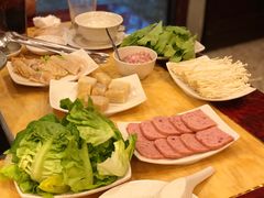 -家乡重庆火锅店