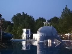 -青年湖公园水上世界