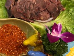 -一个勺子新疆锡伯主题私房菜(红墙巷49号院店)
