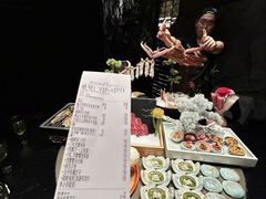 -蟹犇前•帝王蟹雪蟹(陆家嘴店)