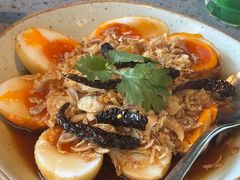 -Kub Kao Kub Pla (Terminal21)