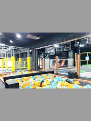 -蹦贝运动中心·蹦床·攀岩·闯关(龙岗店)