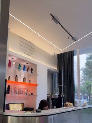 -Z.X HAIR SALON张新美业