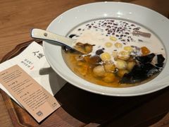 -RUXU入续糖水铺与包(卓悦中心店)