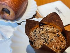 -VERIE BAKEHOUSE
