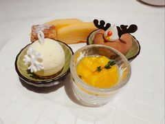 -罗宾斯牛排馆(重庆丽晶酒店)