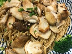 松茸干拌面-囿面传统制面馆(中央路店)