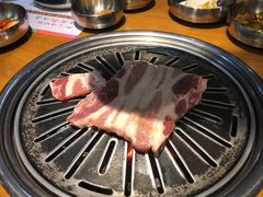 厚切五花肉-老炉家木炭烤肉(长江国际店)