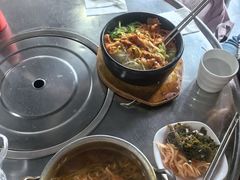 -拌来拌去石鍋拌飯(文鼎店)