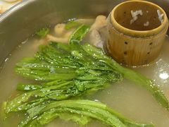 人参滋补鸡-朴小妹人参鸡汤火锅(长白山万达店)
