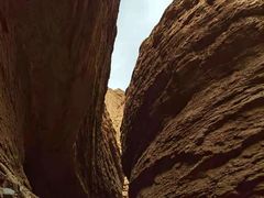 -天山神秘大峡谷