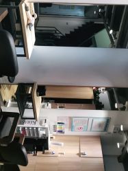 -曼都发型