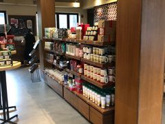 零售区-星巴克臻选(成都宽窄巷子店)