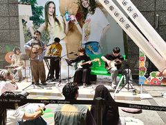 -上海来福士广场