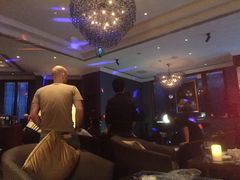 -龙虾酒吧扒房(宁波香格里拉店)
