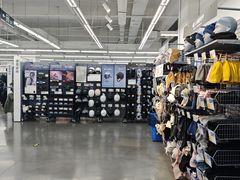 -迪卡侬(明光路店)