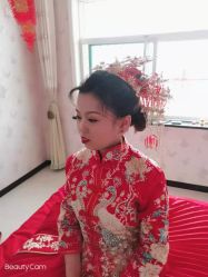 点击看大图 -GRACE KELLY婚纱与礼服(北京店)
