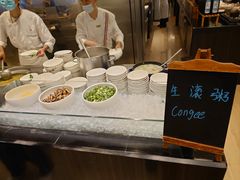 -圣丰索菲特·2 On 988 Café 自助餐厅