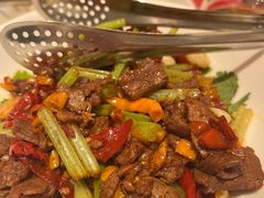 辣皮子炒牛肉-西贝(上海中心店)