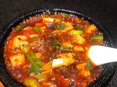 -万重锦·人文川菜馆(骡马市店)