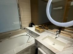 -上海中航虹桥机场泊悦酒店