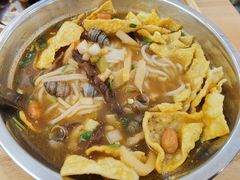 -柳州肥姨妈大骨螺蛳粉(沙河店)