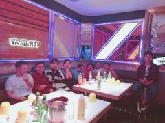 -Huange欢歌KTV(欣都龙城vcpark购物中心店)