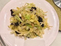 -鲁菜根·泰安菜(万达店)