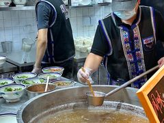 -云阿蛮云南生烫牛肉米线(奉贤路店)