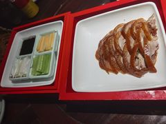 -韵秋荷(宝山龙湖天街店)