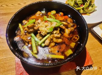 真的很好吃，还有炸小土豆，里面真的糯糯唧唧的