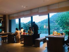 -芳草地度假酒店·野炉中餐厅