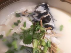-姜君·千岛湖鱼头馆(浦东大道店)