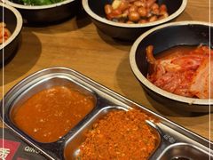 -青瓦炭韩潮烤肉(花园道店)