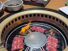 -炼火烤肉店