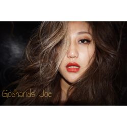 -God Hands发型设计复古会所