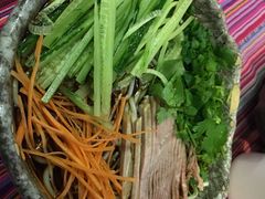 -香巴拉云南餐厅(华莱坞店)