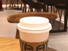 -星巴克臻选(上海中环广场2F店)
