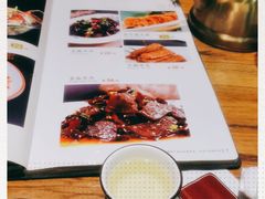-小三峡食府(西五路店)