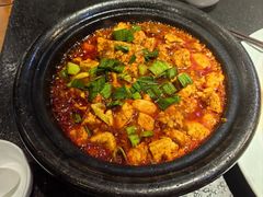 -万重锦·人文川菜馆(骡马市店)