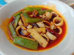 -雍容荟帝王蟹活龙虾展台自助(IFS黑金店)