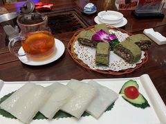 绿茶红豆薄撑-顺德人家食府(黄金广场店)