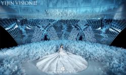 点击看大图 -三色锦婚礼定制