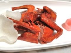 蝴蝶里招牌乳鸽-蝴蝶里·粤菜·点心(龙湖天街&滨江店)