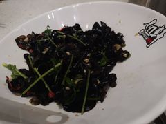凉拌木耳-如轩海鲜砂锅粥(名都店)