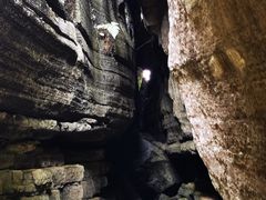 -梭布垭石林景区