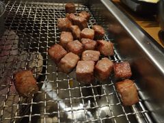 雪花肉粒-肉甲韩国木炭烤肉(新壹街1店)