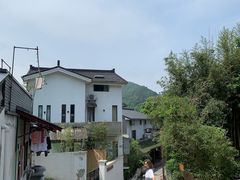 -猫的天空之城概念书店(杭州南宋御街店)